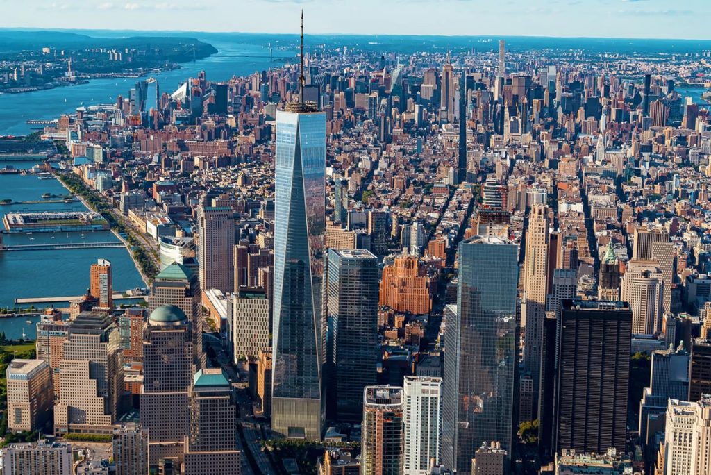 Manhattans Hochhäuser überragt vom 1WTC