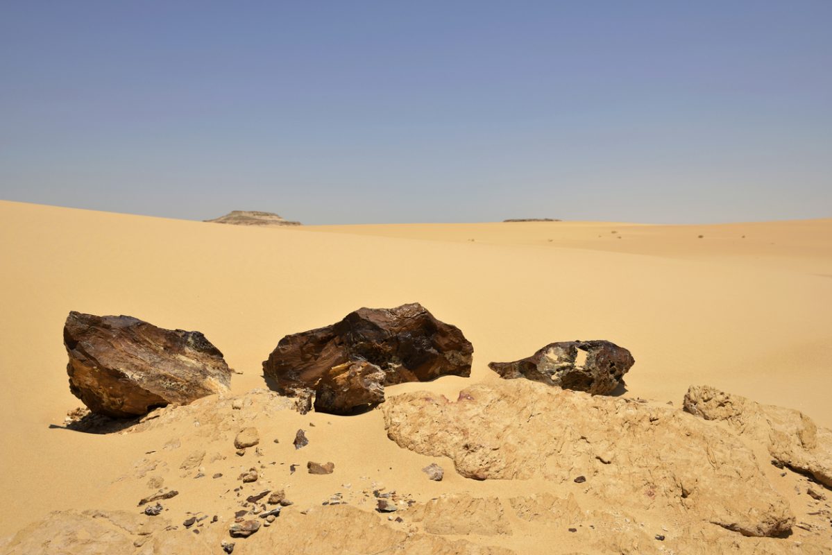 Meteoriten in der Wüste Meteoriten in der Wüste