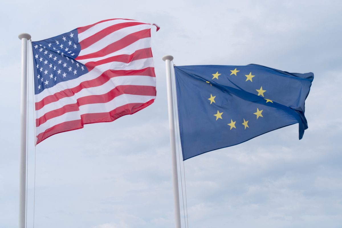 Flagge EU und USA Flagge EU und USA