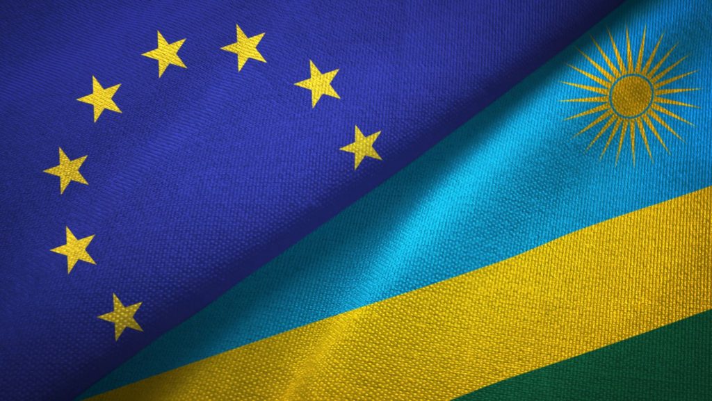 EU-Ruanda-Flaggen